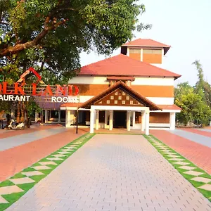 Ktdc Folk Land, Parassinikadavu 3*, Pappinisseri India