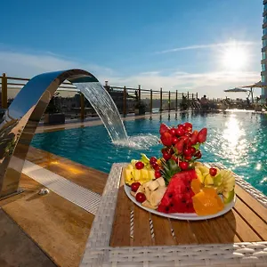 فندق Ramada By Wyndham Pera